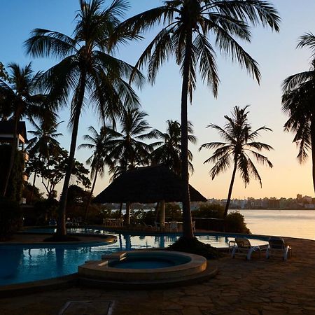 Tamarind Village Hotel Apartments Mombasa Zewnętrze zdjęcie